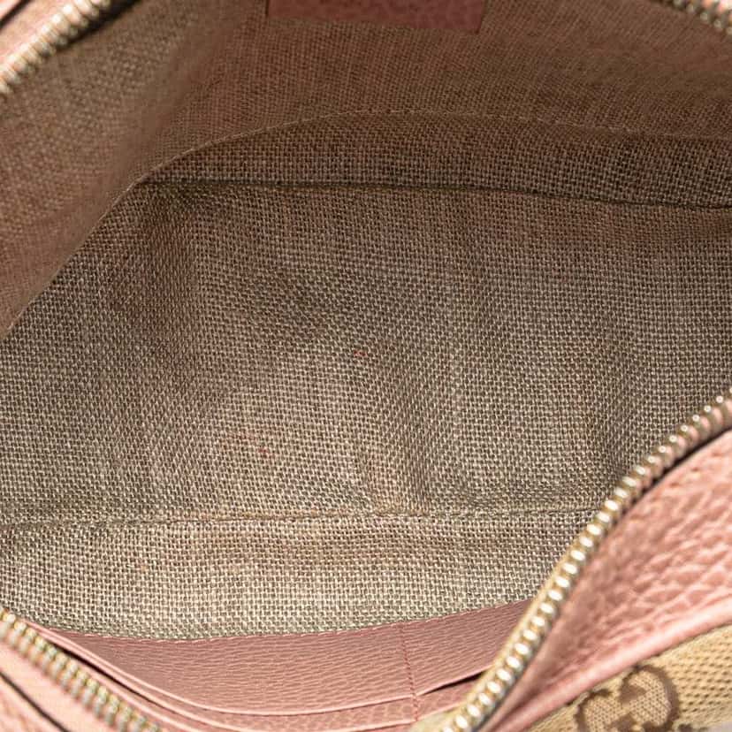 Gucci GG Canvas Bree Crossbody Brown Canvas Good condition - Model View