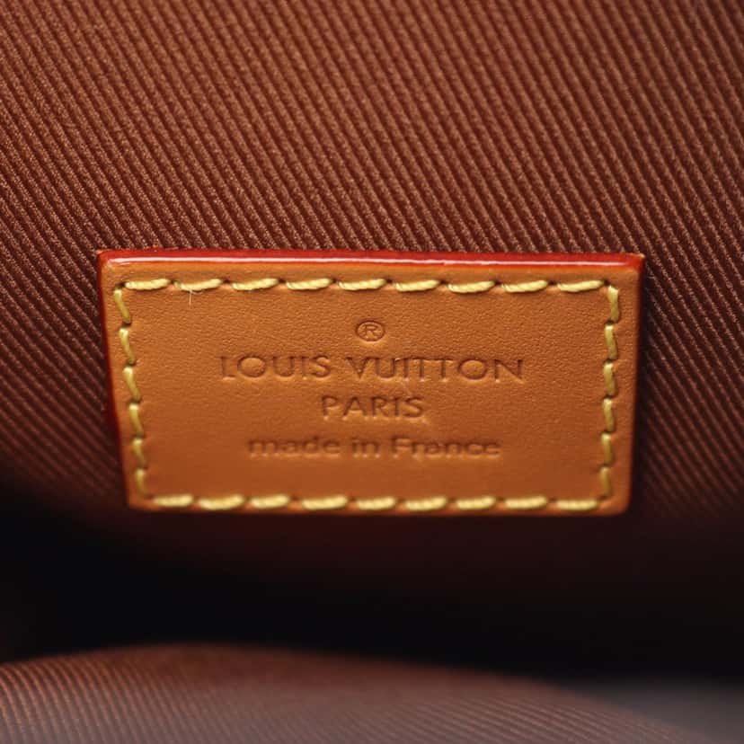 Louis Vuitton Monogram Legacy Milk Box Brown Canvas Good condition - Model View