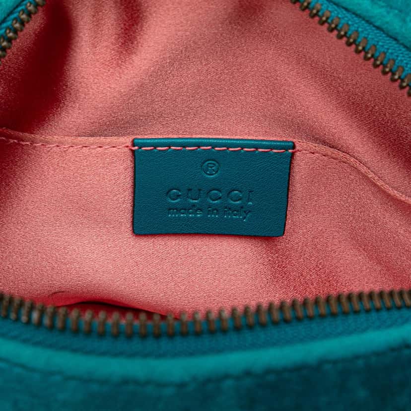 Gucci GG Marmont Velvet Matelasse Belt Bag Blue Velvet Good condition - Box View