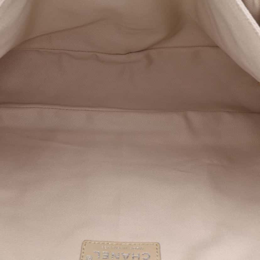 Chanel Large Quilted Nubuck Natural Beauty Split Pocket Flap Blue Leather Good condition - Model View