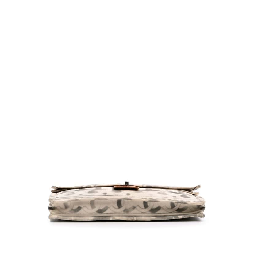 Chanel Canvas Iliad Flap Clutch White Canvas Good condition - Inside View