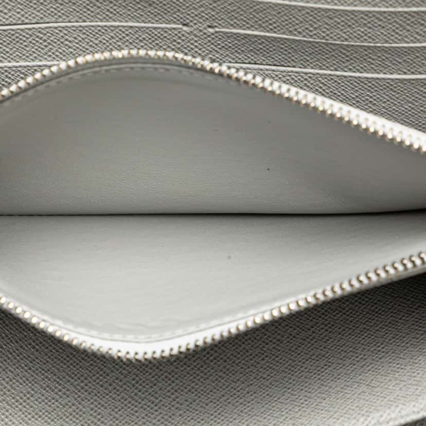 Louis Vuitton Monogram Logo Story Zippy Long Wallet White Canvas Good condition - Model View