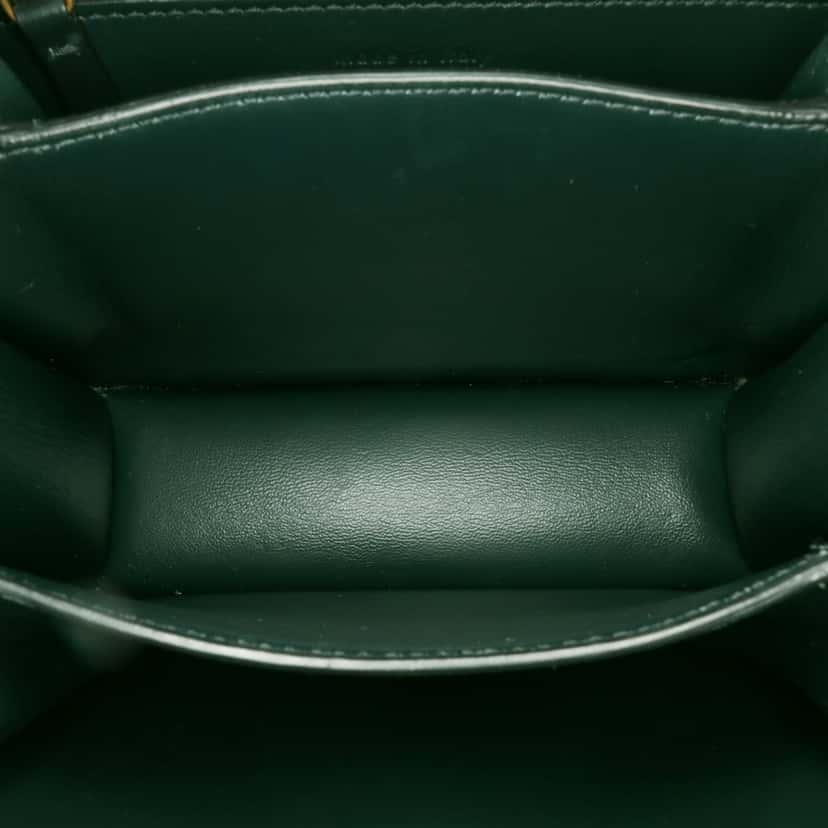 Celine Small Suede Classic Box Green Leather Good condition - Model View
