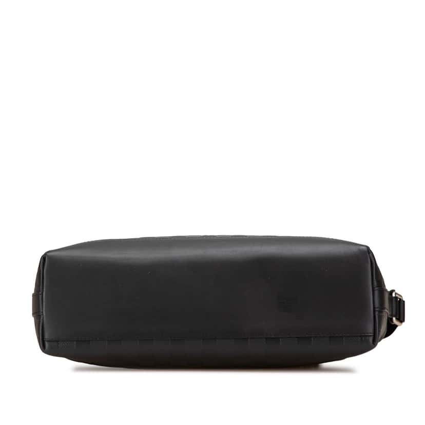 Louis Vuitton Damier Infini Discovery Messenger MM Black Leather Good condition - Inside View