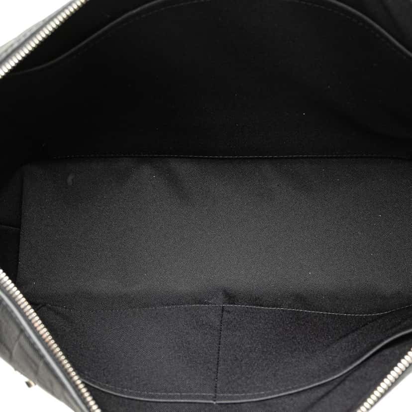 Louis Vuitton Damier Infini Discovery Messenger MM Black Leather Good condition - Model View