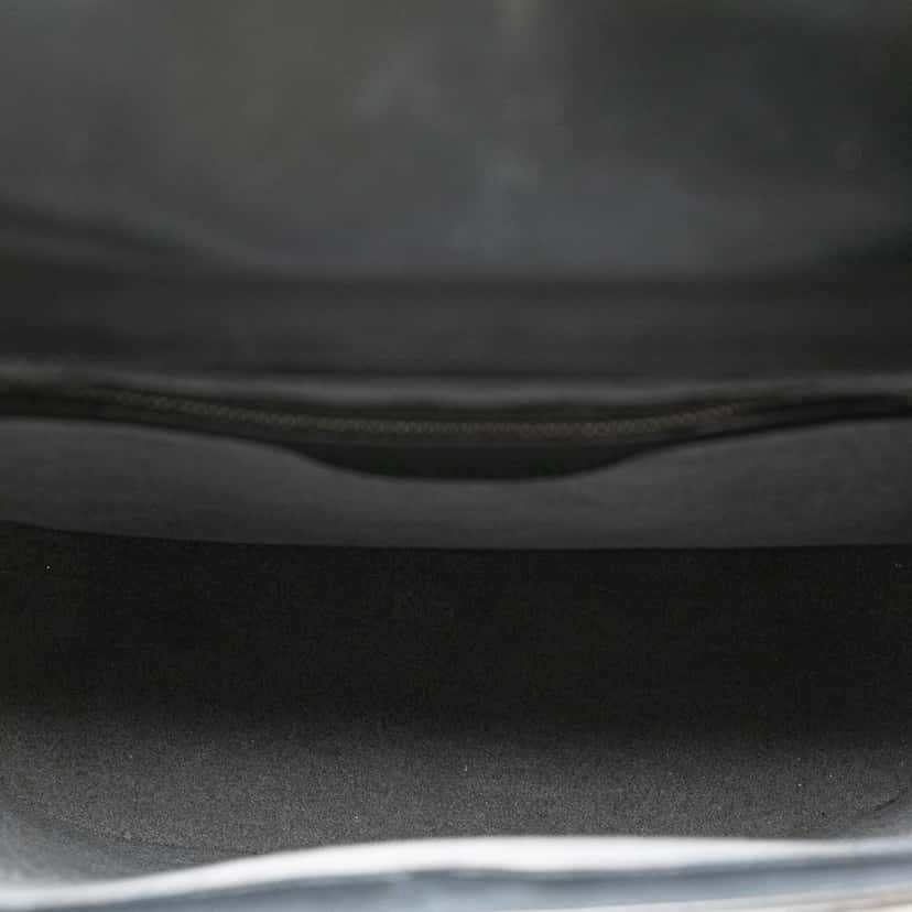 Louis Vuitton Epi Sac Verseau Black Leather Fair condition - Model View
