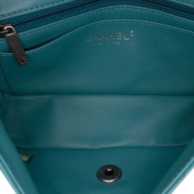 Chanel Mini Rectangular Classic Tricolor Lambskin Single Flap Blue Leather Good condition - Model View
