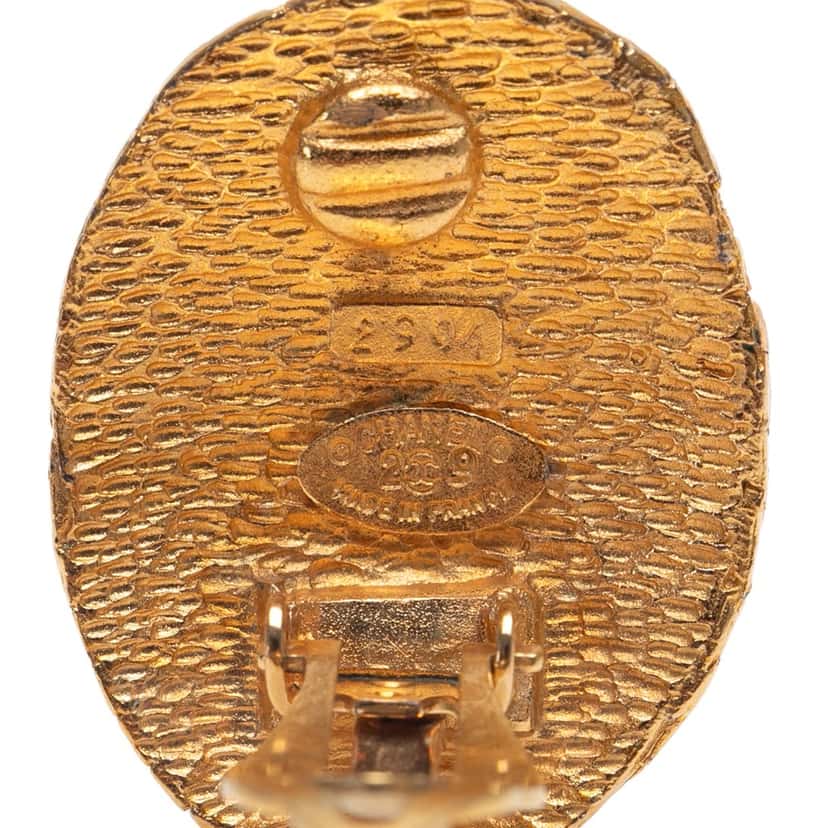 Chanel Gold Plated CC Oval Clip On Earrings Gold Metal Good condition - Inside View