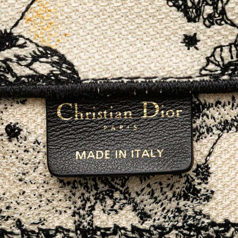 Dior Small Canvas Embroidered Zodiac Toile De Jouy Book Tote White Canvas Good condition - Box View