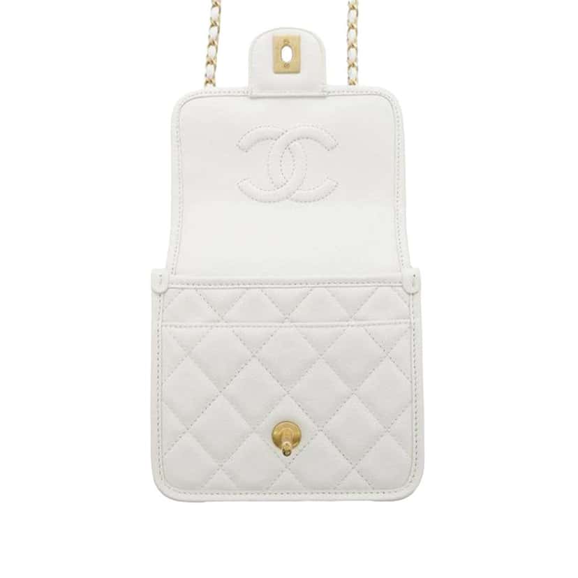 Chanel Mini Caviar School Memory Top Handle Flap White Leather Good condition - Model View