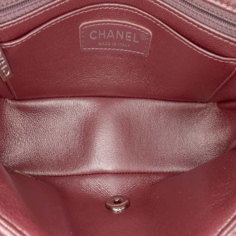 Chanel Mini Rectangular Classic Iridescent Lambskin Single Flap Pink Leather Good condition - Model View