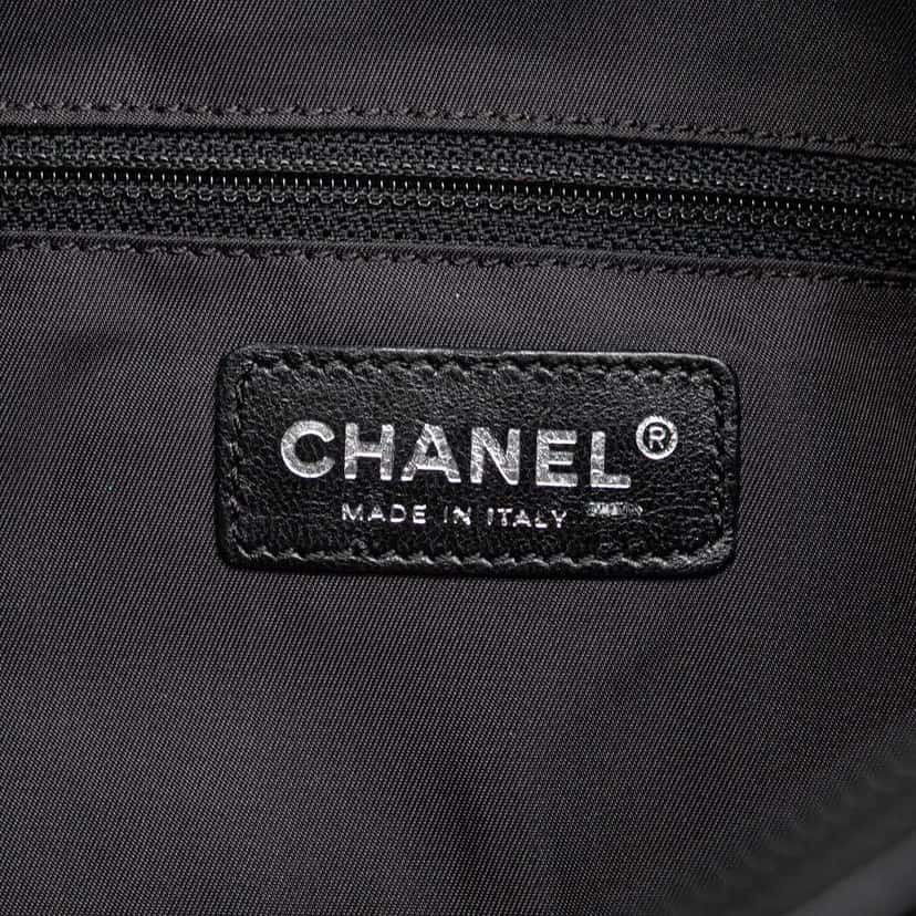 Chanel Medium Quilted Pony Hair and Patent Paris Biarritz Tote Black Good condition - Box View