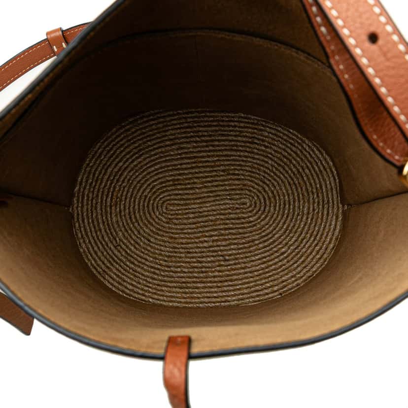 Loewe Bicolor Calfskin and Raffia Gate Bucket Bag Yellow Leather Good condition - Model View