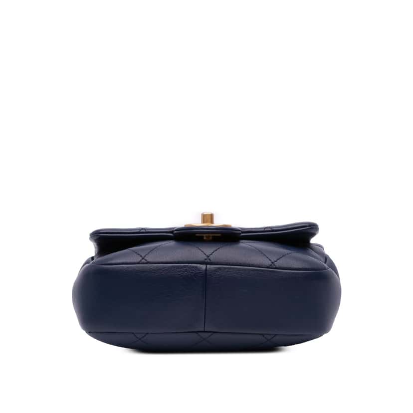 Chanel Mini Lambskin In The Loop Flap Blue Leather Good condition - Inside View