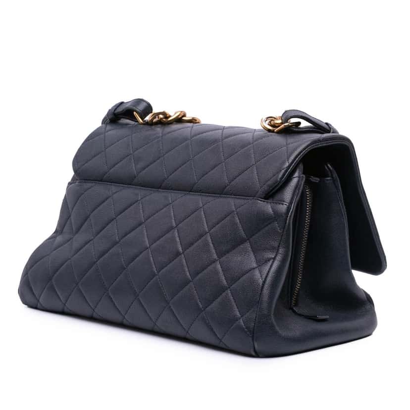 Chanel Paris Rome Large Sheepskin Trapezio Flap Blue Leather Good condition - Back View
