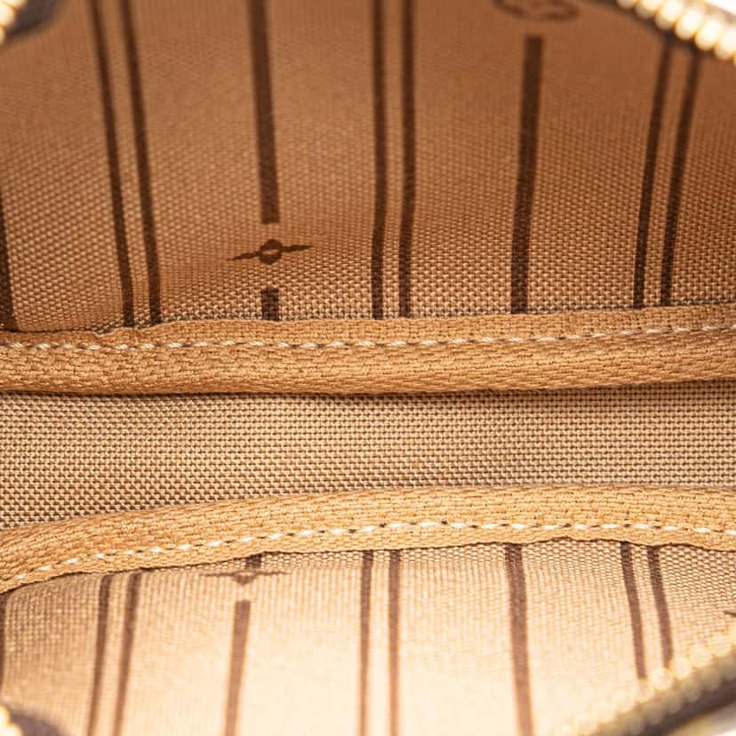 Louis Vuitton Monogram Trunks and Bags Mini Pochette Accessoires Brown Canvas Very good condition - Model View