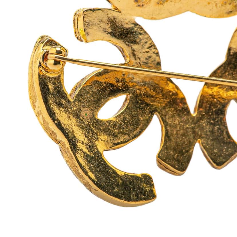 Chanel Gold Plated Triple CC Brooch Gold Metal Good condition - Model View