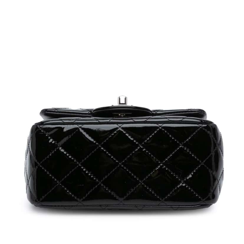Chanel Mini Square Classic Patent Single Flap Black Leather Good condition - Inside View