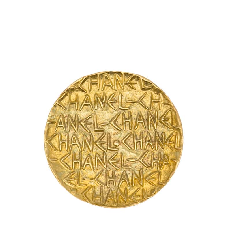 Chanel CC Brooch Gold Brass Good condition - Front View