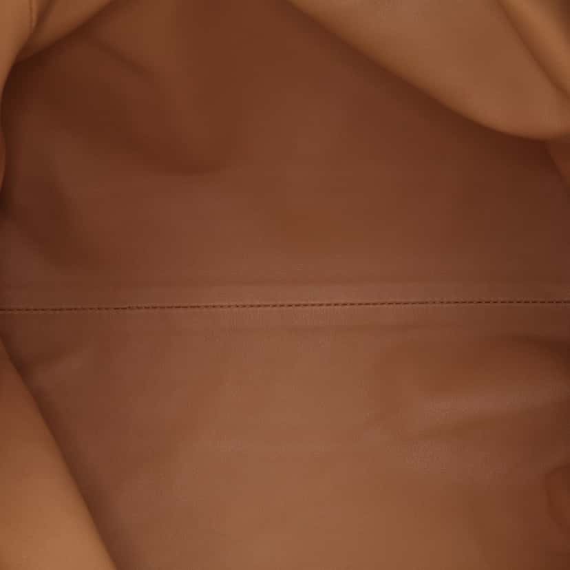 Bottega Veneta Teen Lambskin Pouch Brown Leather Good condition - Model View