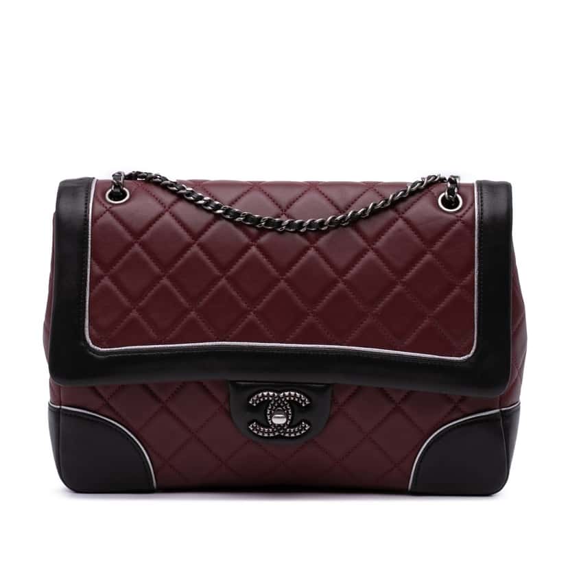 Chanel Paris-Salzburg Jumbo Bicolor Quilted Lambskin Tyrolean Flap Red Leather Good condition - Front View