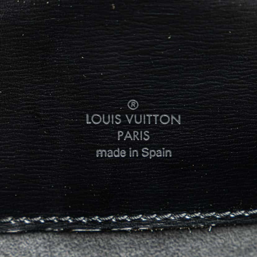 Louis Vuitton Epi Cluny Black Leather Good condition - Box View