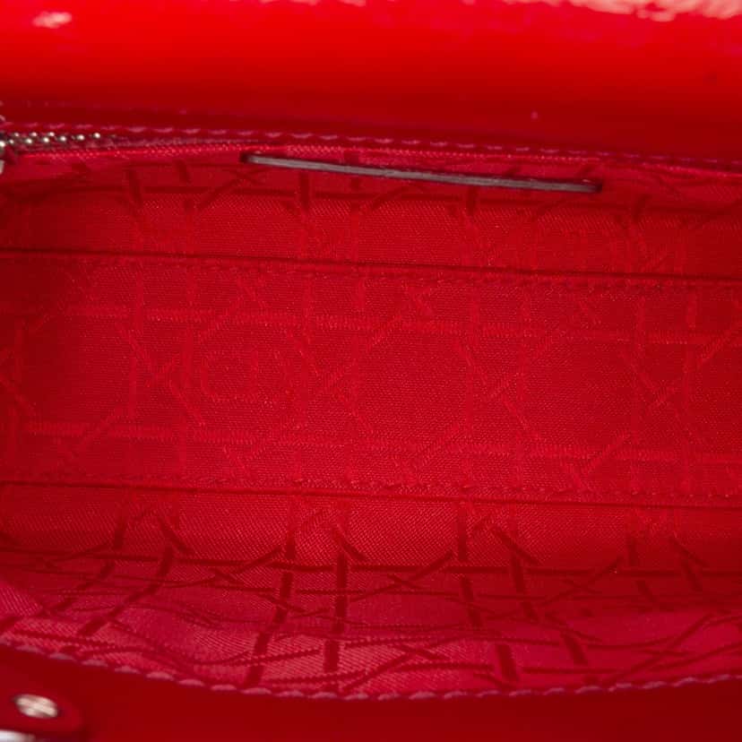 Dior Mini Patent Cannage Lady Dior Red Leather Good condition - Model View