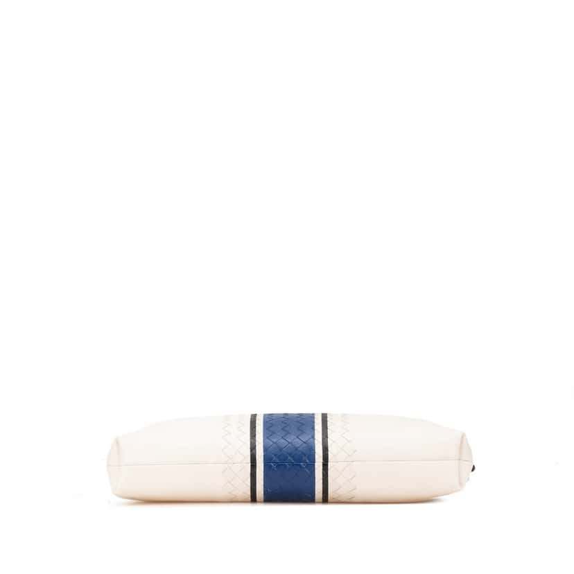 Bottega Veneta Intrecciato Trimmed Leather Wristlet Clutch White Leather Good condition - Inside View