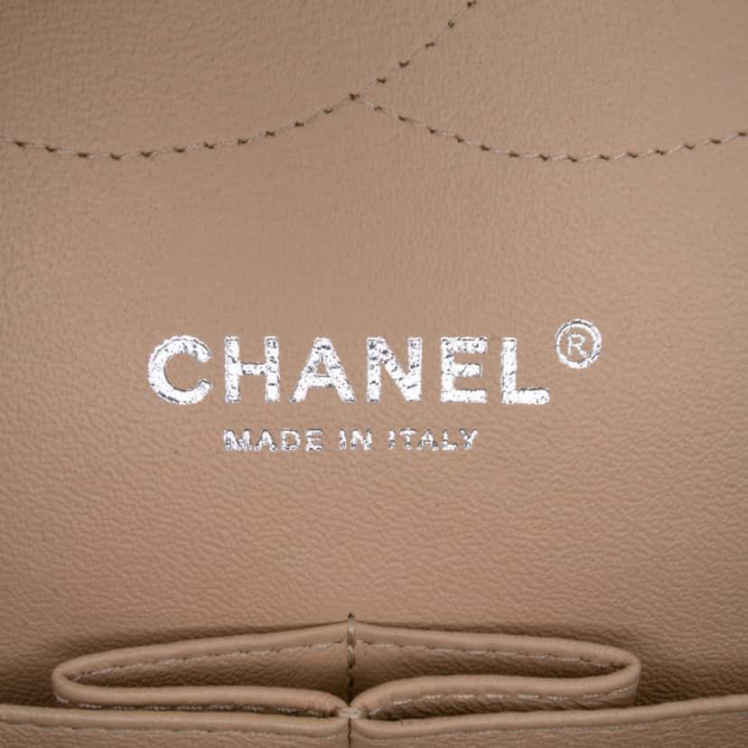 Chanel Jumbo Classic Caviar Double Flap Brown Leather Good condition - Box View