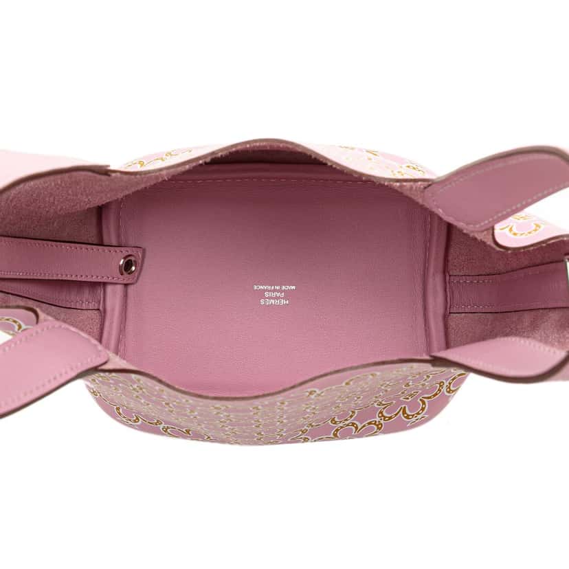 Hermès Micro Swift Lucky Daisy Picotin Lock 14 Pink Leather Very good condition - Model View