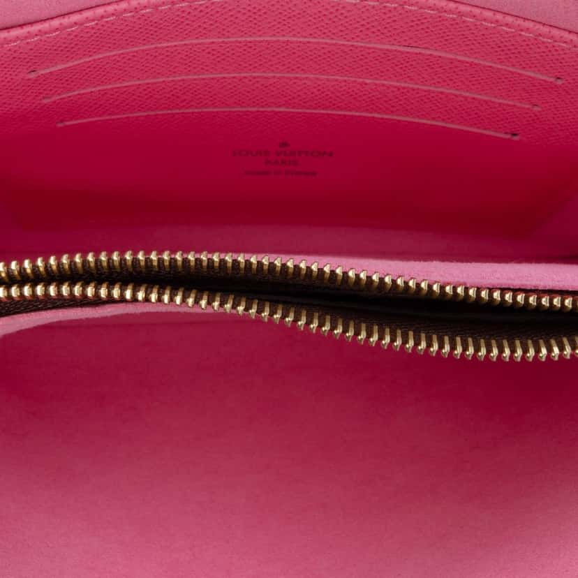 Louis Vuitton Monogram Double Zip Pochette Illustre Vivienne Shanghai Brown Canvas Good condition - Model View