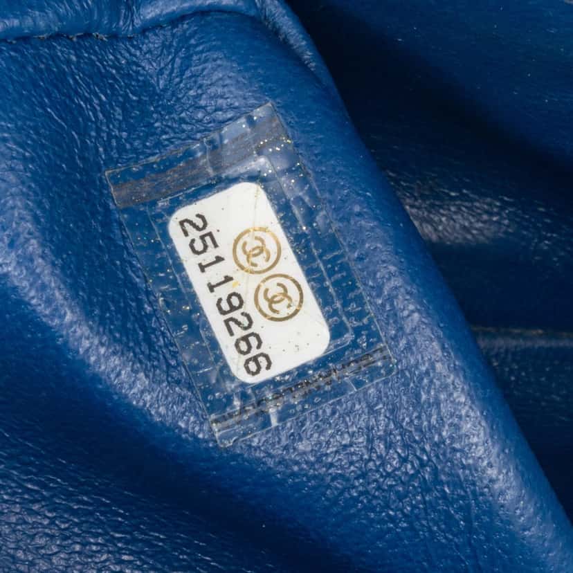 Chanel Mini Rectangular Classic Chevron Caviar Single Flap Blue Leather Good condition - Box View