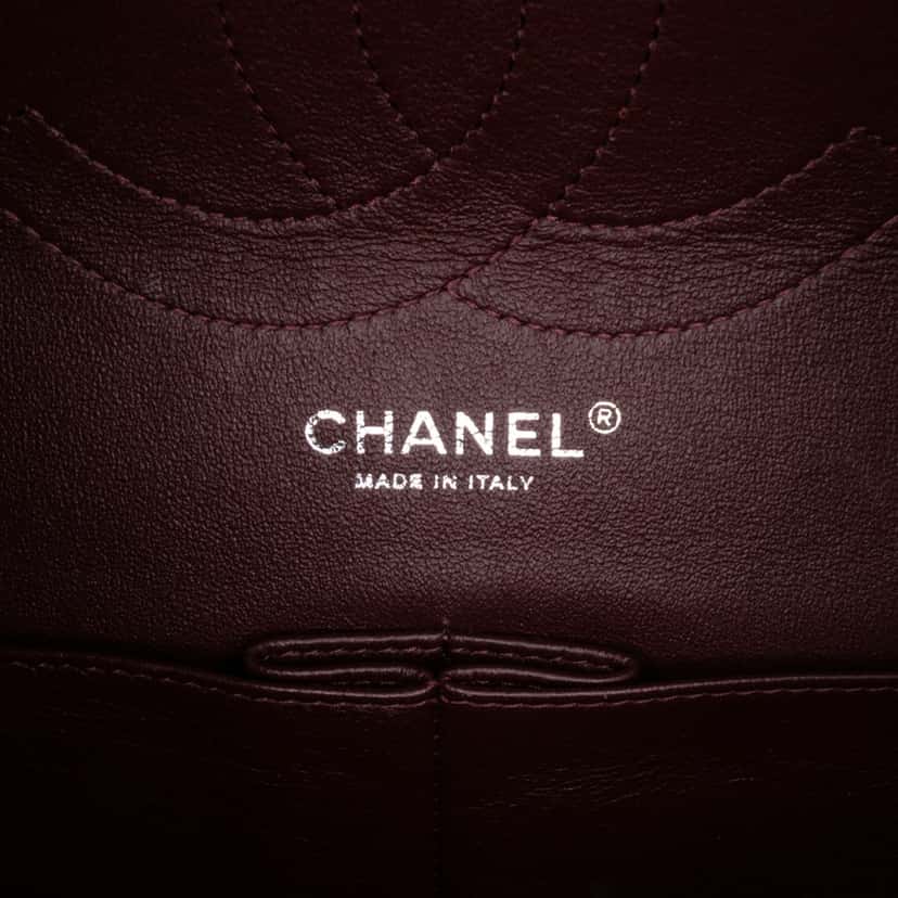 Chanel Jumbo Classic Caviar Double Flap Black Leather Good condition - Box View