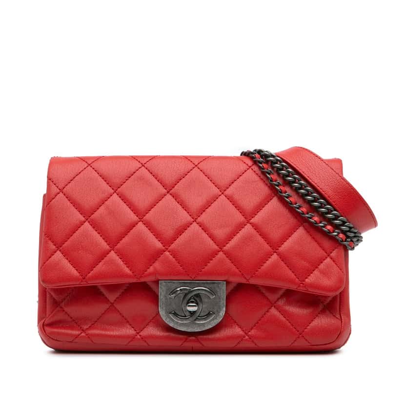 Chanel Small Quilted Goatskin Double Carry Waist Chain Flap Red Leather Good condition - Front View
