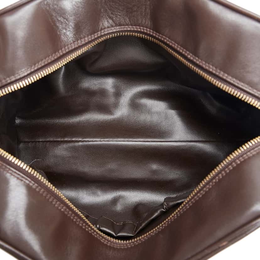 Chanel Leather Pouch Brown Leather Good condition - Box View