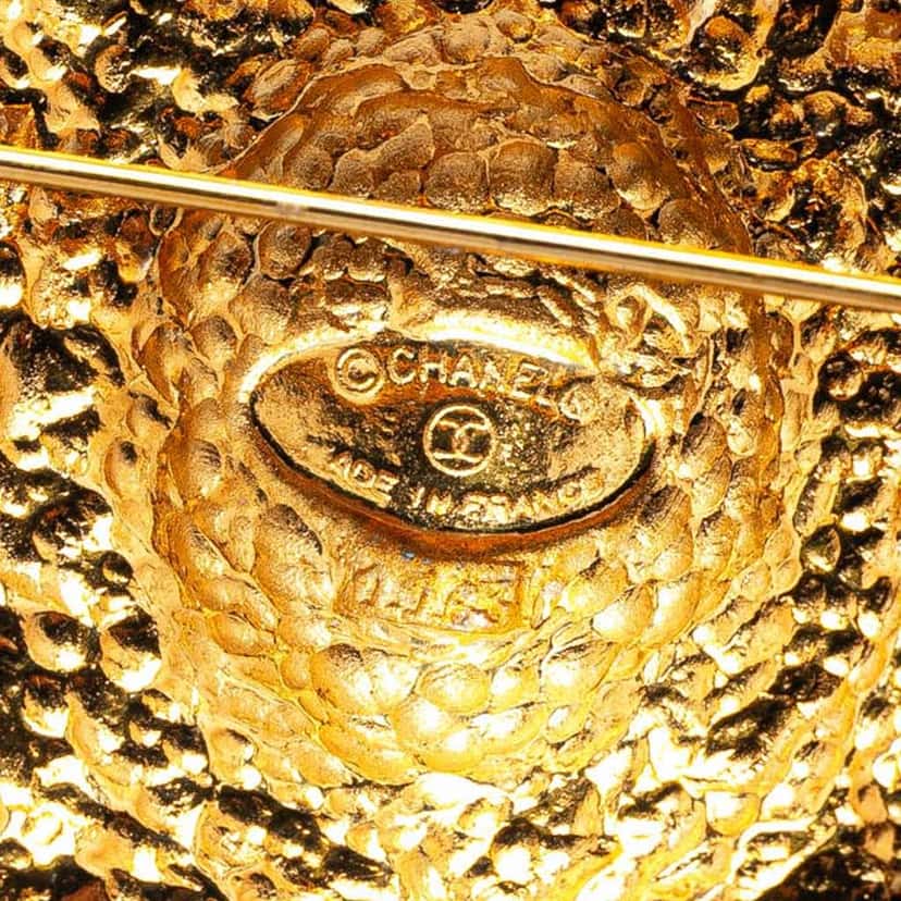 Chanel Gold Plated Lion Pin Brooch Gold Metal Good condition - Inside View