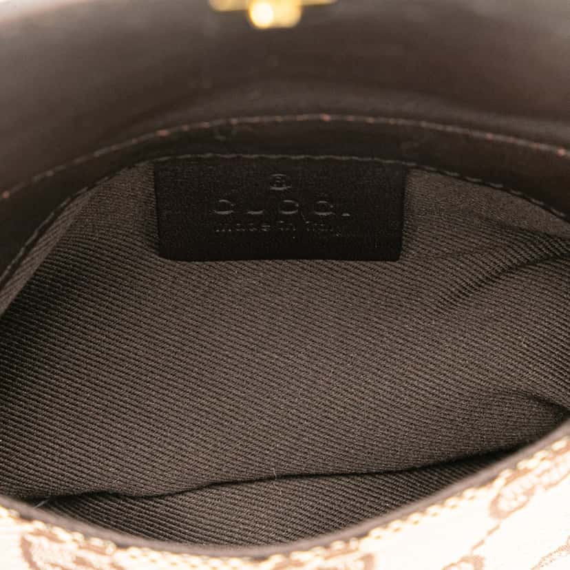 Gucci GG Canvas Belt Bag Brown Canvas Good condition - Model View