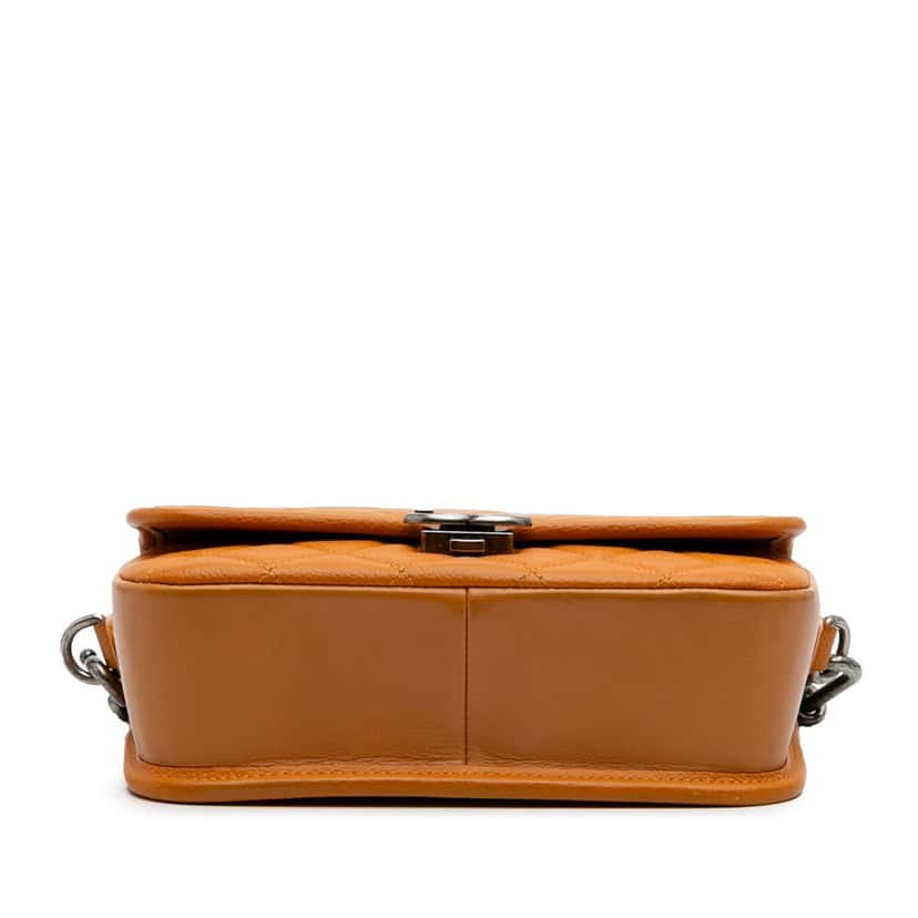 Chanel Small Quilted Iridescent Calfskin and Caviar Daily Carry Flap Orange Leather Good condition - Inside View