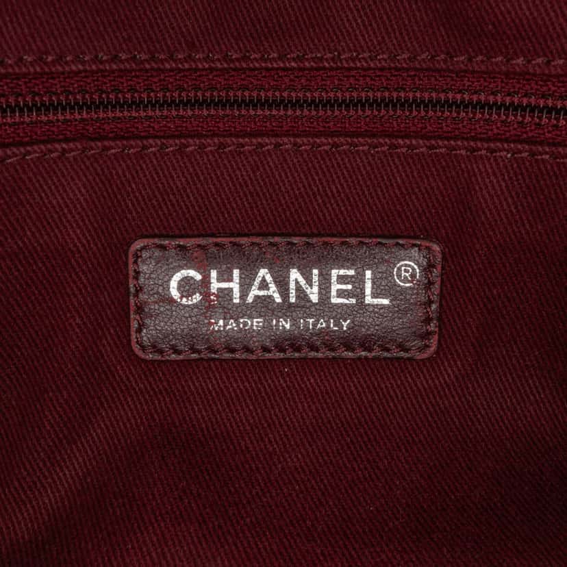 Chanel Paris Edinburgh Medium Calfskin Coco Sporran Flap Red Leather Good condition - Box View