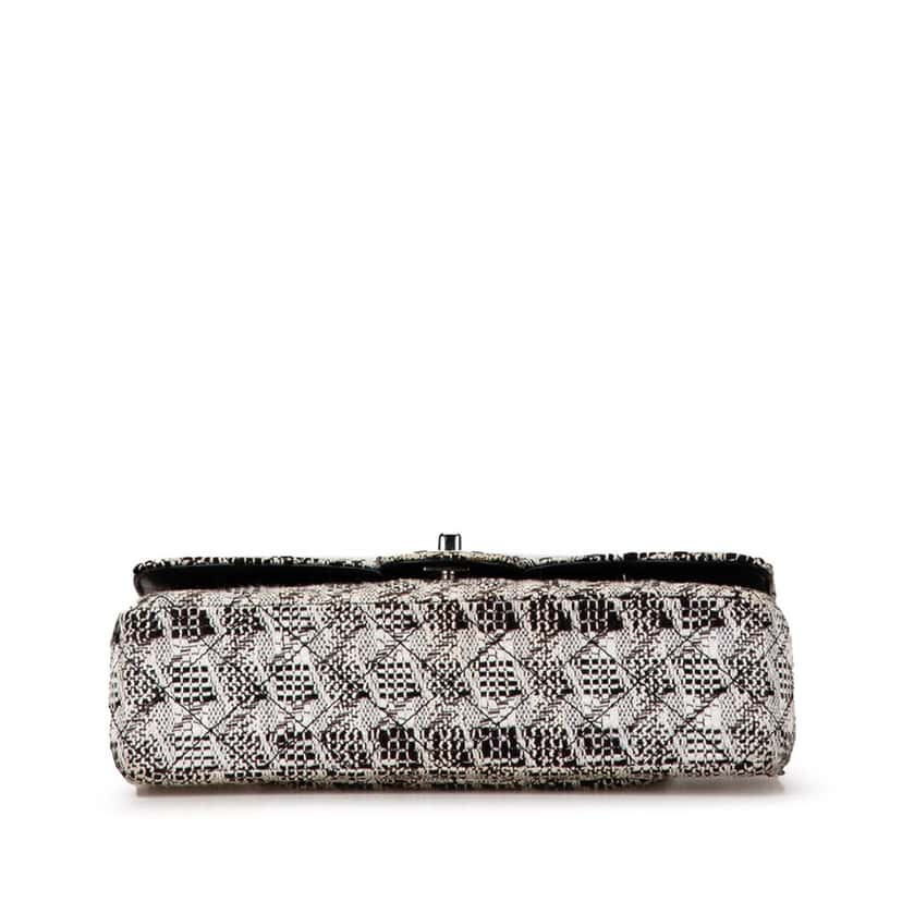 Chanel Medium Classic Tweed Double Flap White Tweed Good condition - Model View