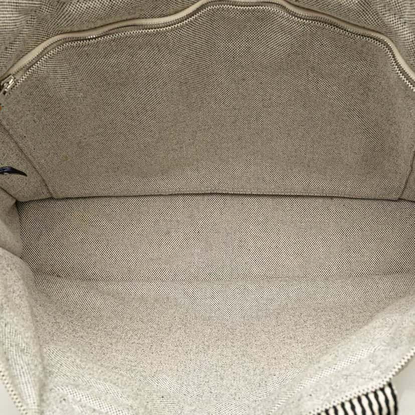 Hermès Canvas Fourre Tout MM Grey Canvas Good condition - Model View