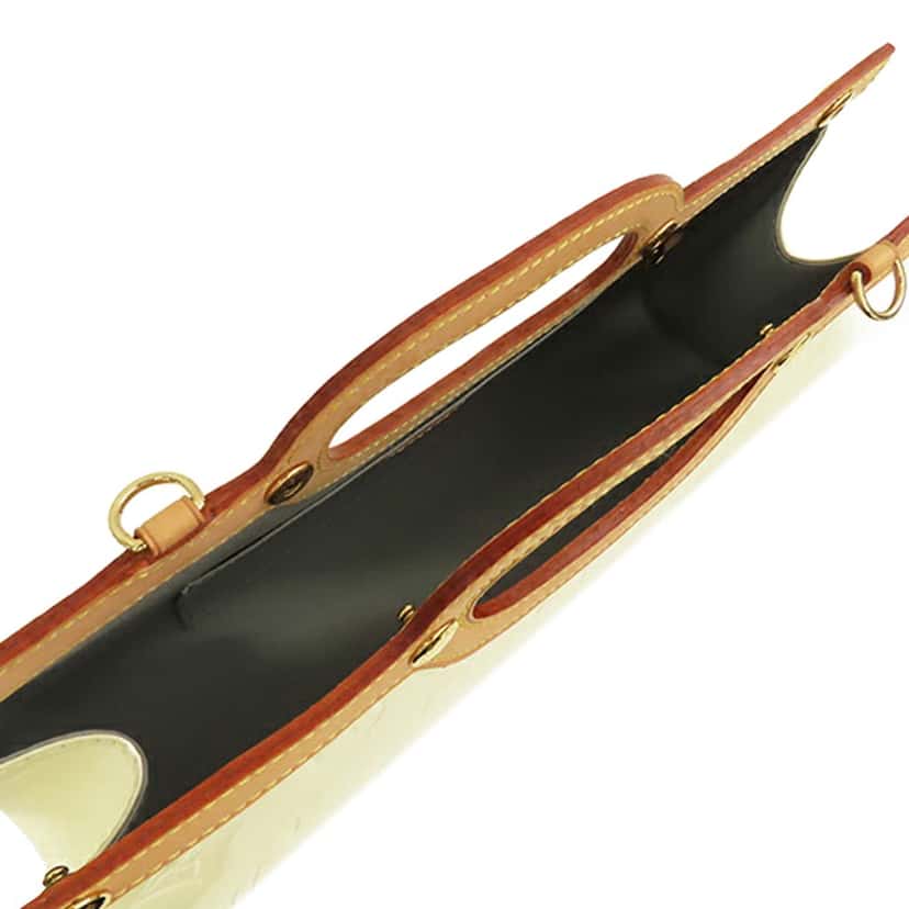 Louis Vuitton Monogram Vernis Roxbury Drive Yellow Leather Good condition - Model View