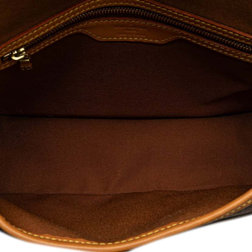 Louis Vuitton Monogram Sologne Brown Canvas Good condition - Model View