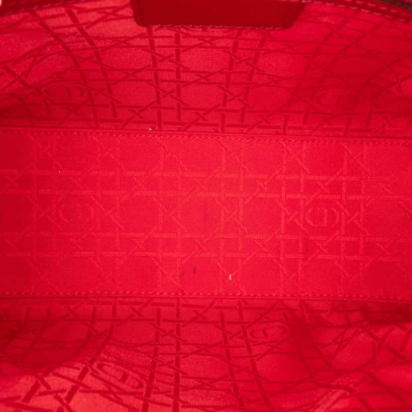 Dior Medium Patent Cannage Lady Dior Red Leather Good condition - Model View