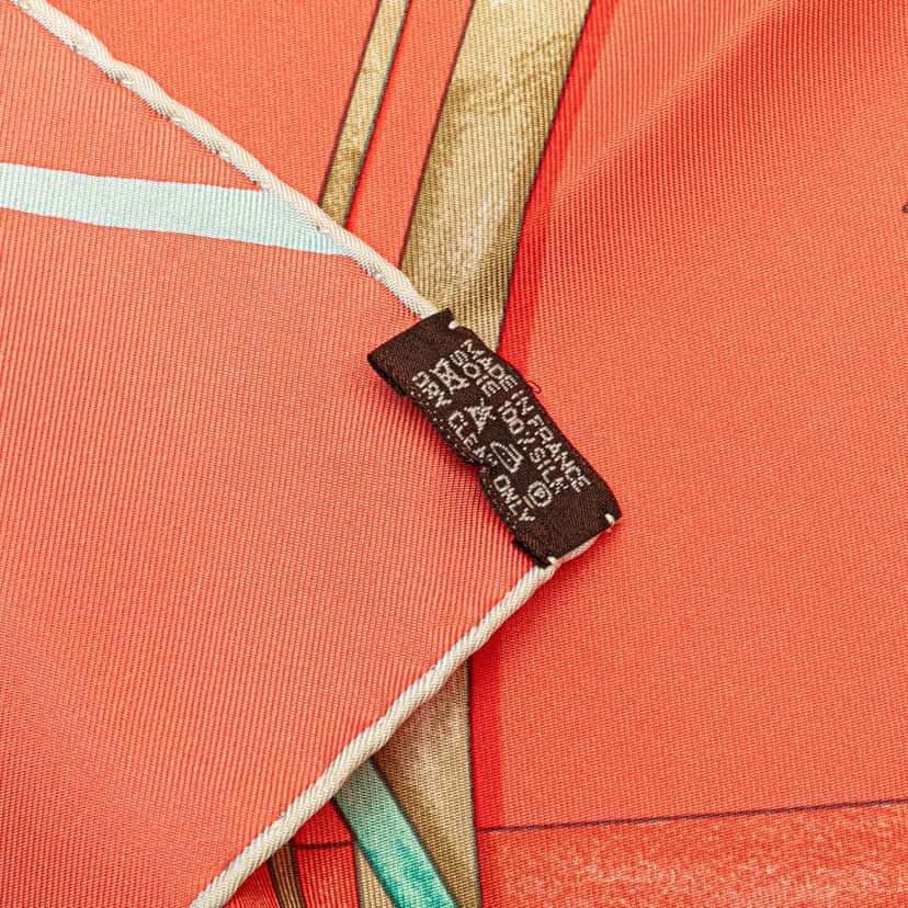 Hermès Attrape Tes Reves Silk Scarf Orange Silk Good condition - Box View