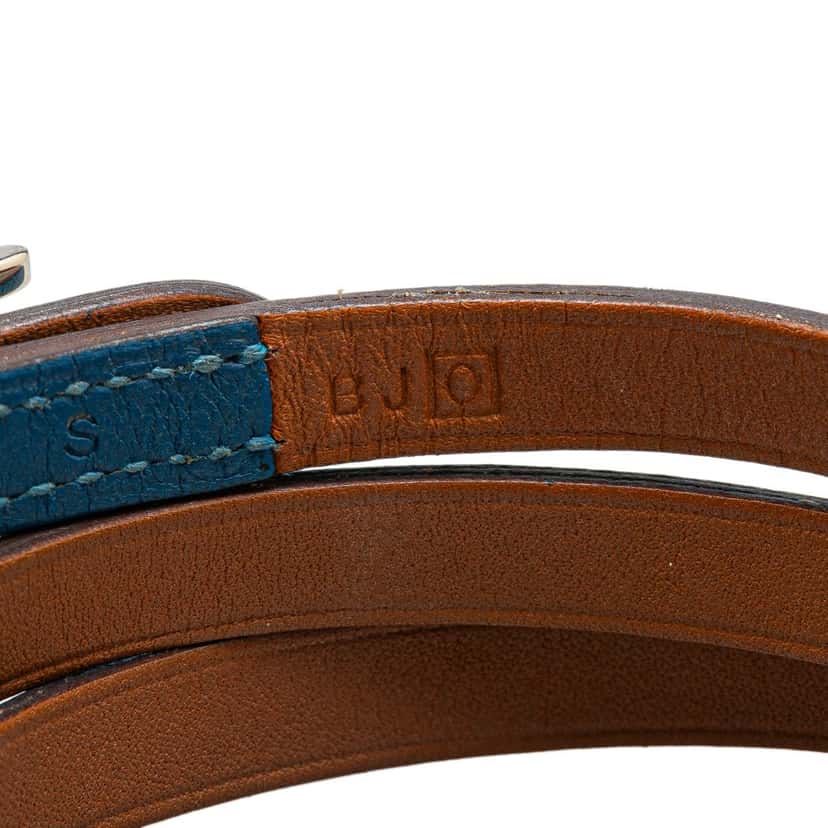 Hermès Chevre Hapi Triple Tour Bracelet Blue Leather Good condition - Model View