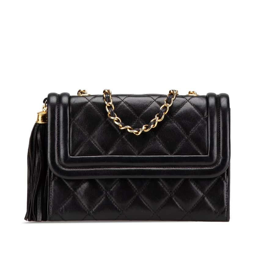 Chanel Quilted Lambskin Tassel Flap Black Leather Good condition - Front View
