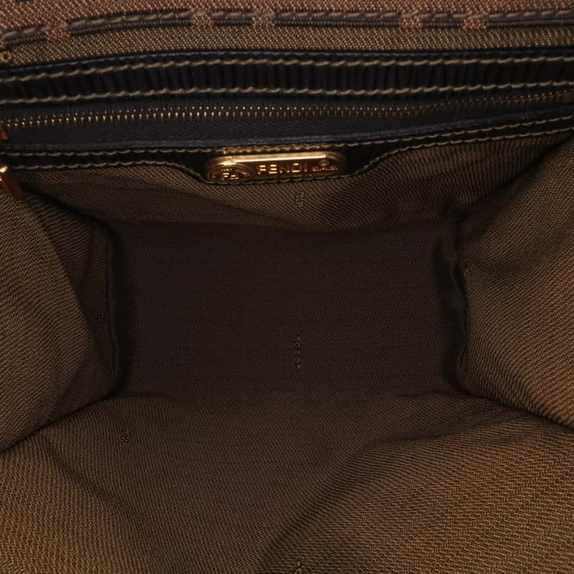 Fendi Zucca Canvas Shoulder Bag Brown Canvas Good condition - Model View
