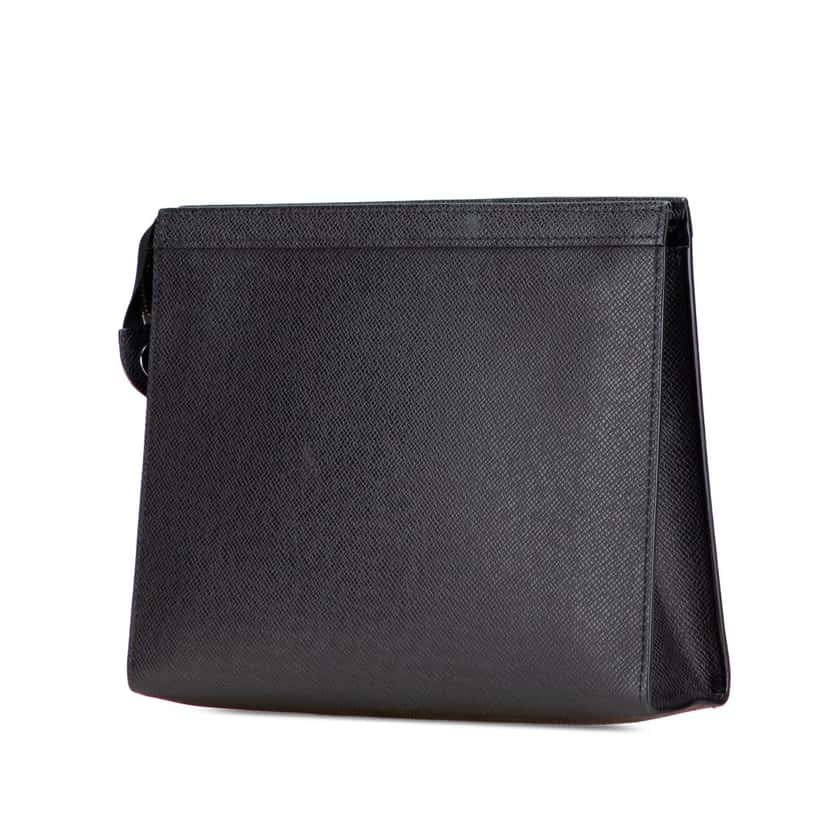 Louis Vuitton Taiga Pochette Voyage MM Black Leather Good condition - Back View