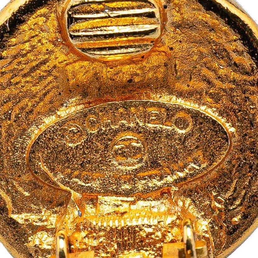Chanel Gold Plated Rue Cambon Round Clip on Earrings Gold Metal Good condition - Inside View